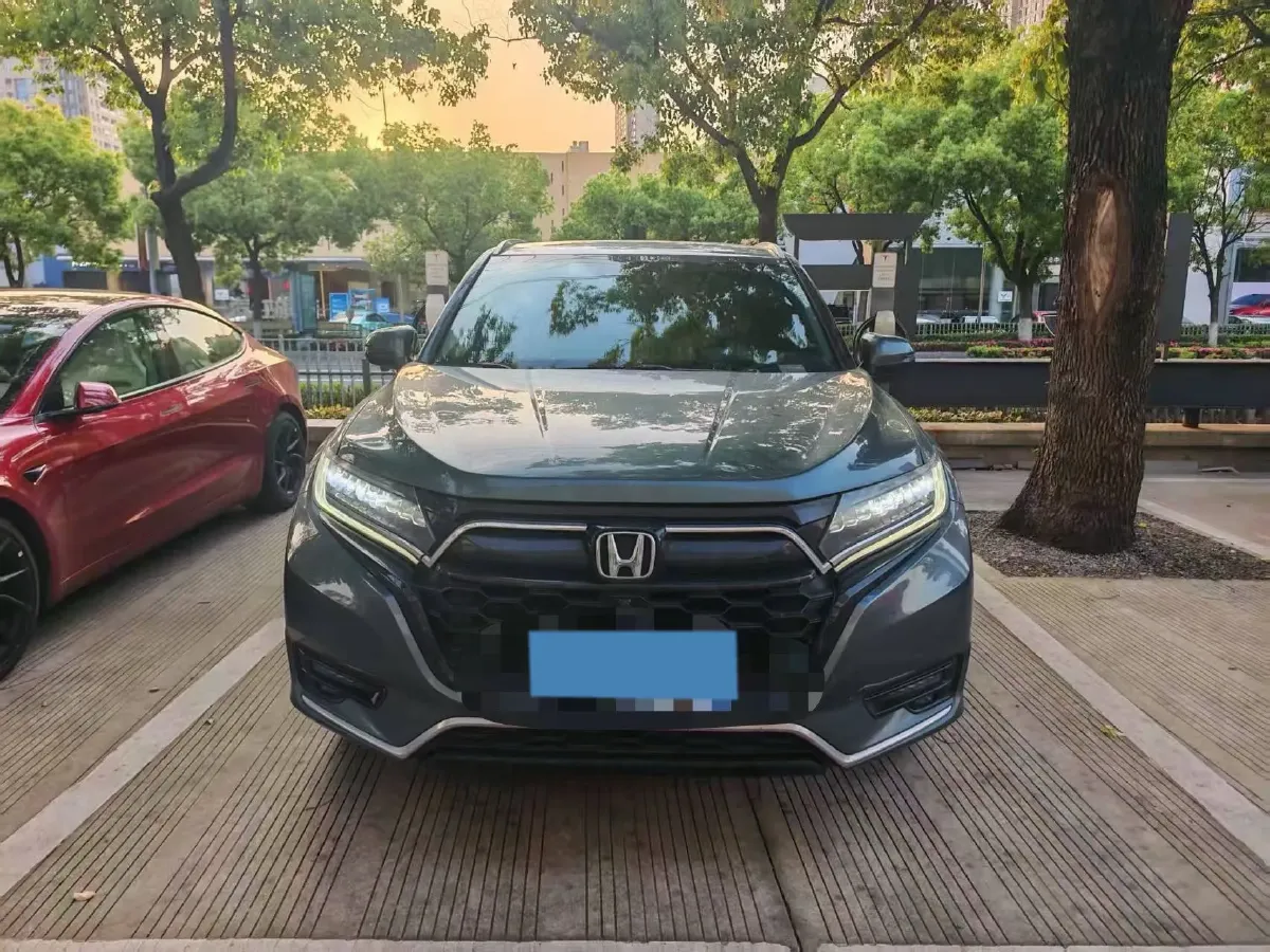 2020 Honda UR-V 2.0T 272HP L4 9AT,autocango,china used car exporter,china ev exporter,chinese used car exporter,chinese used ev exporter