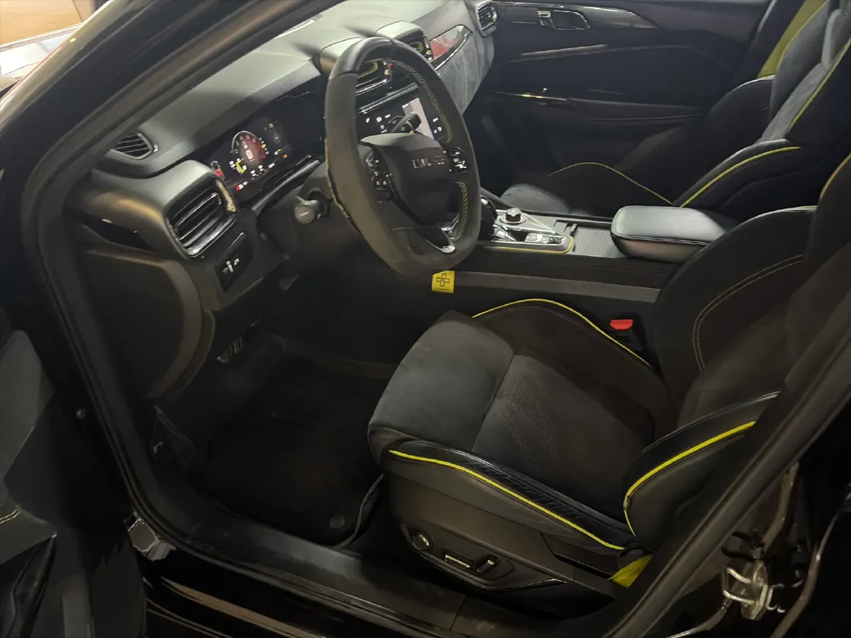 2020 LYNK&CO 03 2.0T 254HP L4 8AT,autocango,china used car exporter,china ev exporter,chinese used car exporter,chinese used ev exporter