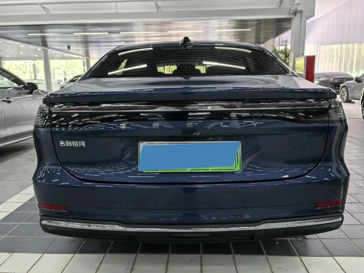 2025 Geely Galaxy A7 1.5L 112HP L4 1DHT PHEV,autocango,china used car exporter,china ev exporter,chinese used car exporter,chinese used ev exporter