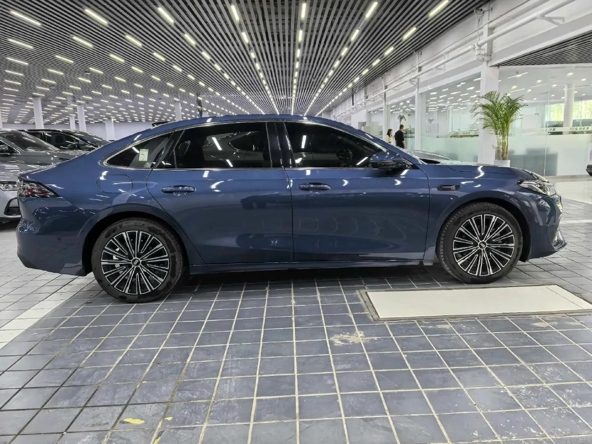 2025 Geely Galaxy A7 1.5L 112HP L4 1DHT PHEV,autocango,china used car exporter,china ev exporter,chinese used car exporter,chinese used ev exporter