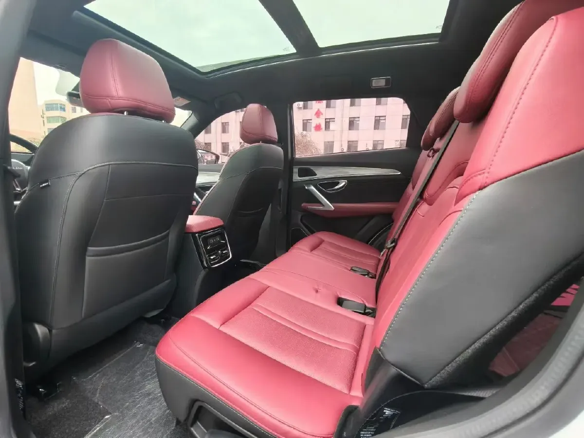 2023 Jetour X70 PRO 1.6T 197HP L4 7DCT,autocango,china used car exporter,china ev exporter,chinese used car exporter,chinese used ev exporter