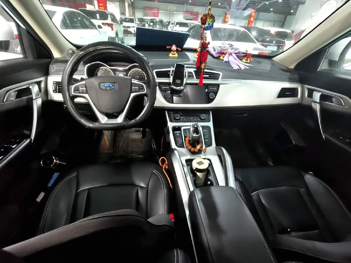 2020 Roewe i6 1.5T 169HP L4 7DCT,autocango,china used car exporter,china ev exporter,chinese used car exporter,chinese used ev exporter