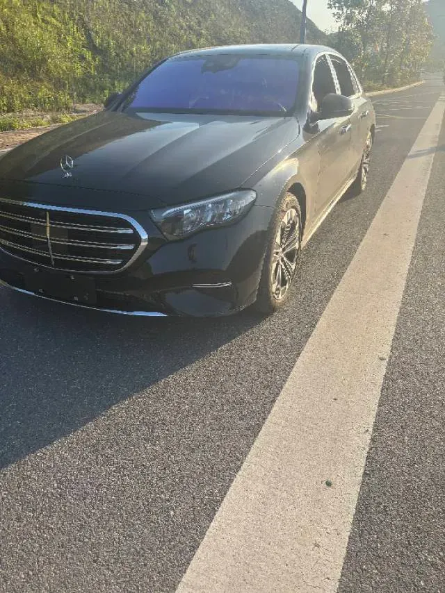 2025 Mercedes-Benz E Class 2.0T 258HP L4 9AT,autocango,china used car exporter,china ev exporter,chinese used car exporter,chinese used ev exporter