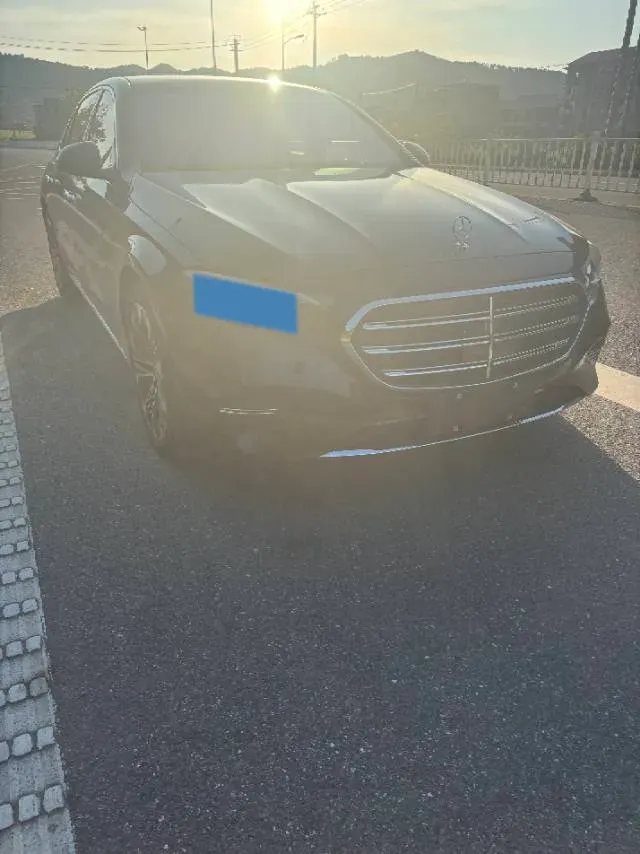 2025 Mercedes-Benz E Class 2.0T 258HP L4 9AT,autocango,china used car exporter,china ev exporter,chinese used car exporter,chinese used ev exporter