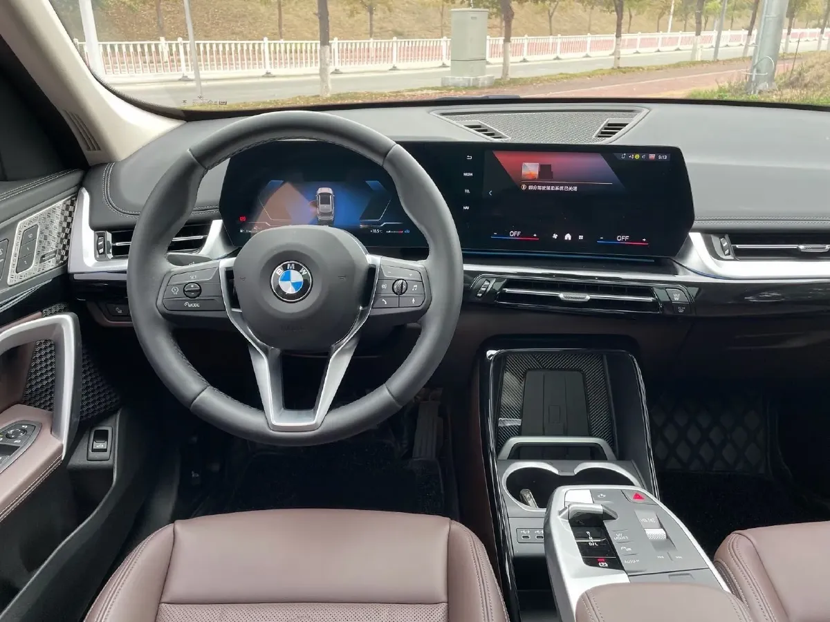 2024 BMW X1 2.0T 204HP L4 7DCT,autocango,china used car exporter,china ev exporter,chinese used car exporter,chinese used ev exporter