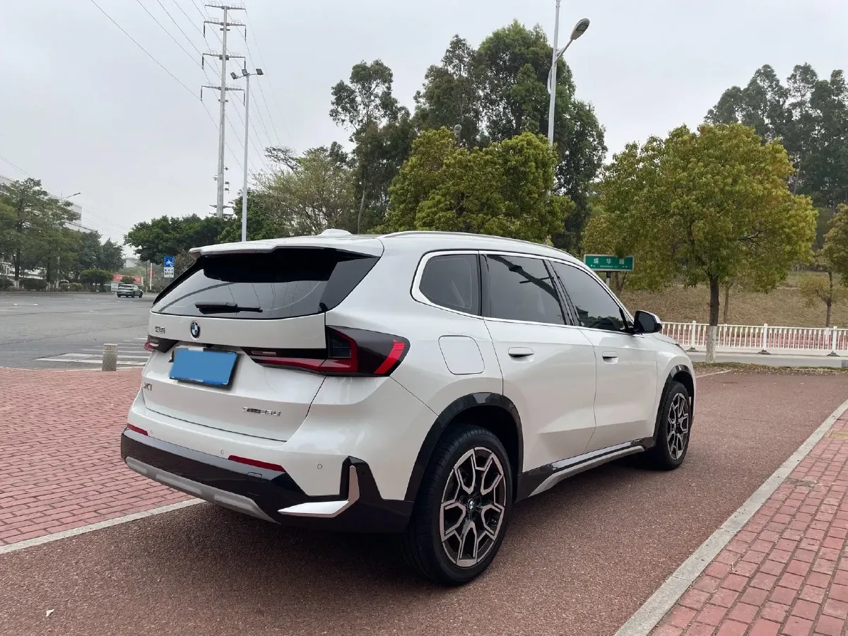 2024 BMW X1 2.0T 204HP L4 7DCT,autocango,china used car exporter,china ev exporter,chinese used car exporter,chinese used ev exporter