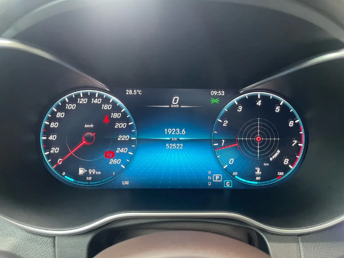 2021 Mercedes-Benz GLC Class 2.0T 197HP L4 9AT,autocango,china used car exporter,china ev exporter,chinese used car exporter,chinese used ev exporter