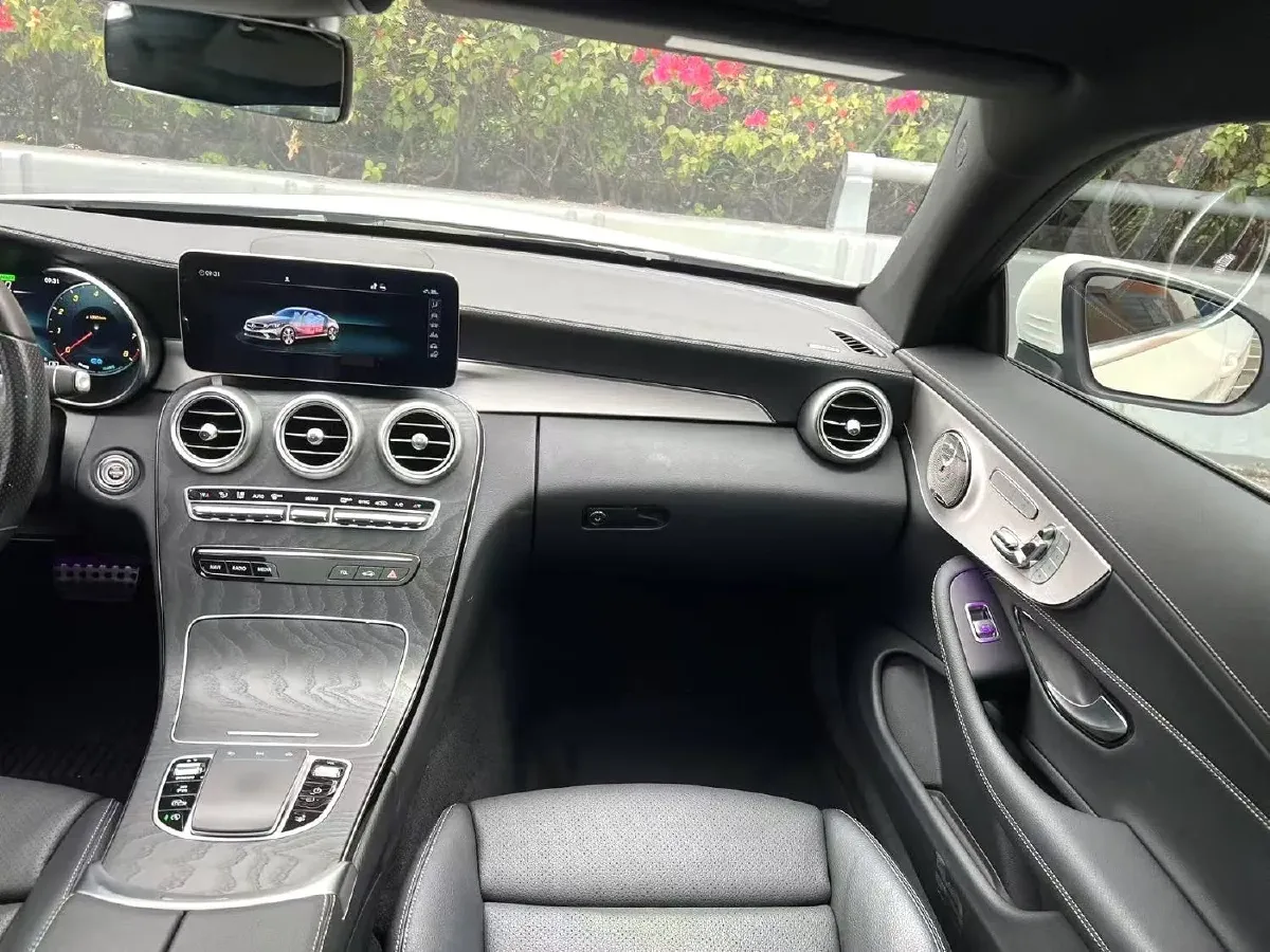 2021 Mercedes-Benz C Class 1.5T 184HP L4 9AT,autocango,china used car exporter,china ev exporter,chinese used car exporter,chinese used ev exporter