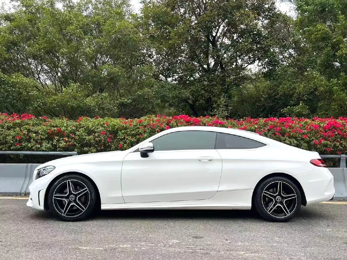 2021 Mercedes-Benz C Class 1.5T 184HP L4 9AT,autocango,china used car exporter,china ev exporter,chinese used car exporter,chinese used ev exporter