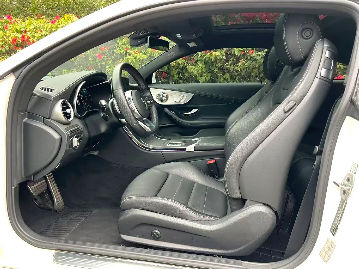 2021 Mercedes-Benz C Class 1.5T 184HP L4 9AT,autocango,china used car exporter,china ev exporter,chinese used car exporter,chinese used ev exporter