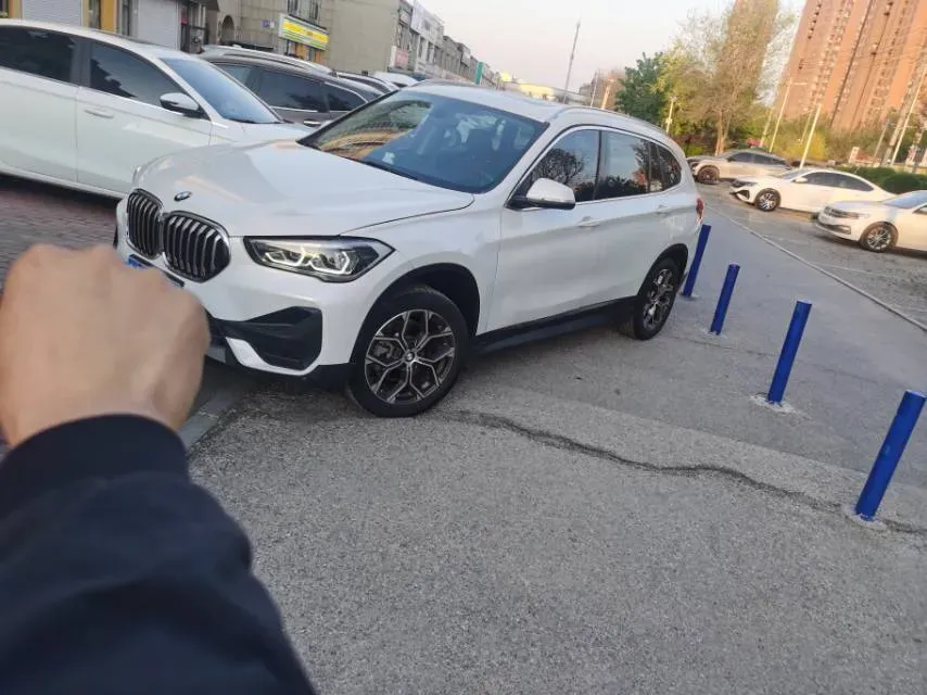 2020 BMW X1 2.0T 192HP L4 7DCT,autocango,china used car exporter,china ev exporter,chinese used car exporter,chinese used ev exporter