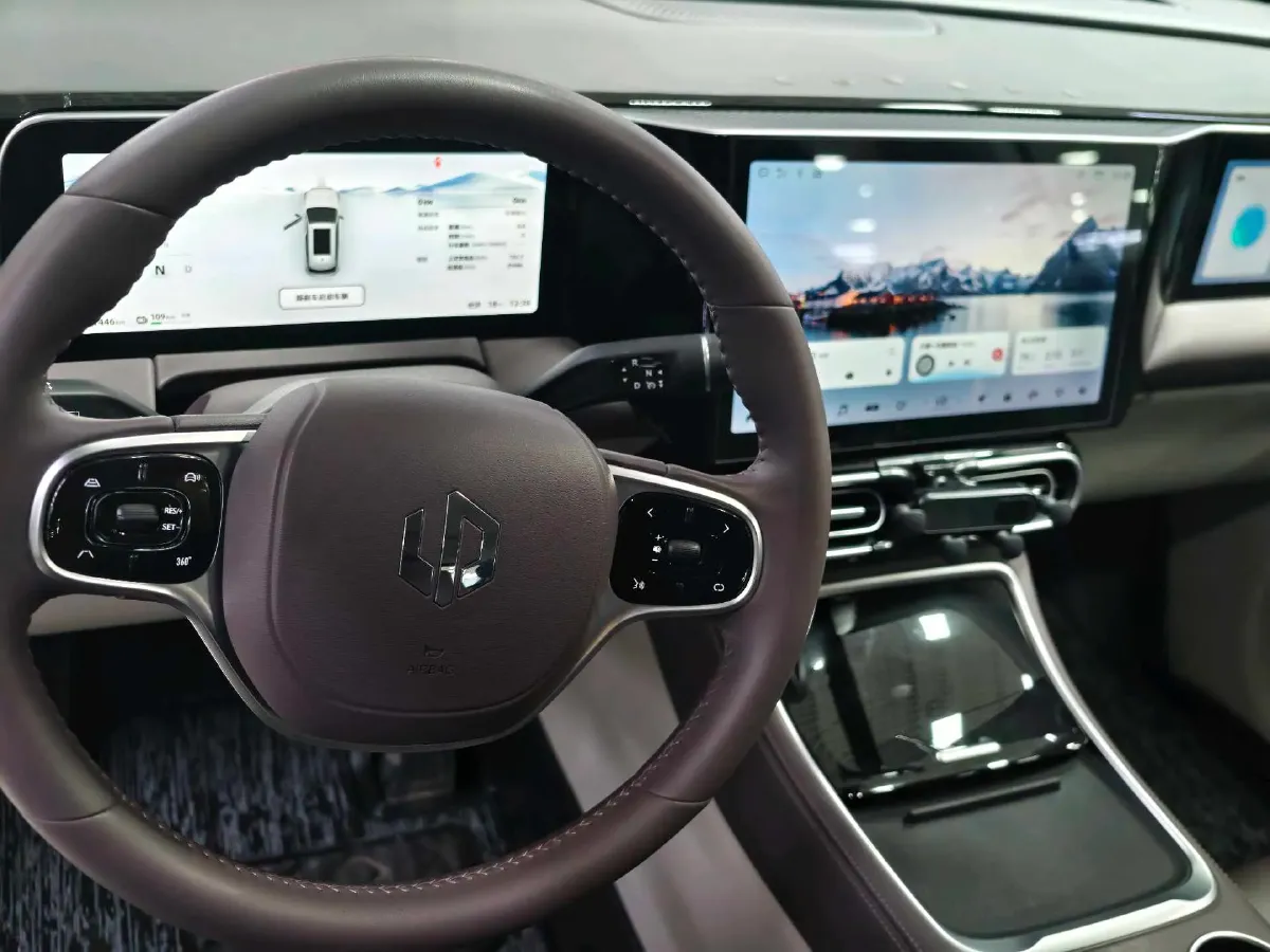 2023 Leapmotor C11 BEV 69.2KWH,autocango,china used car exporter,china ev exporter,chinese used car exporter,chinese used ev exporter