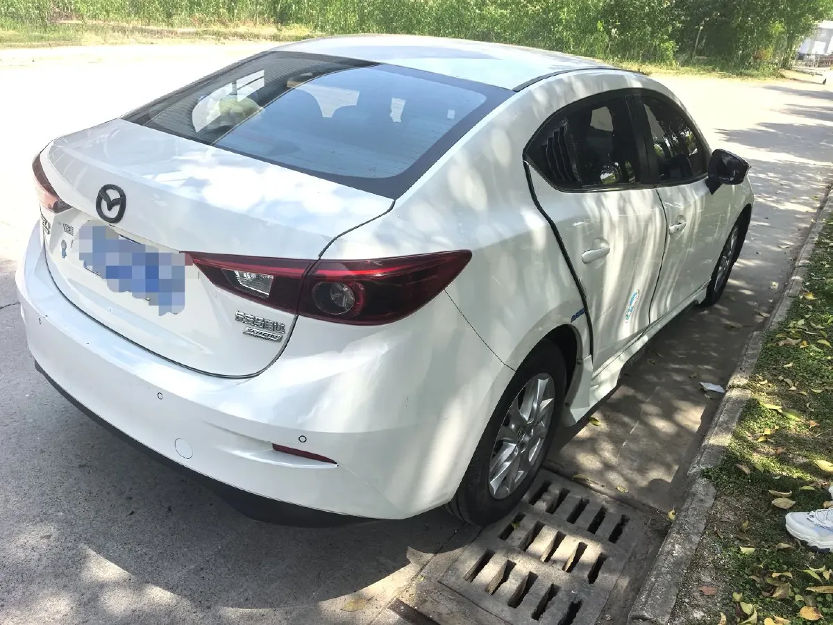2017 Mazda 3 Axela 1.5L 117HP L4 6AT,autocango,china used car exporter,china ev exporter,chinese used car exporter,chinese used ev exporter