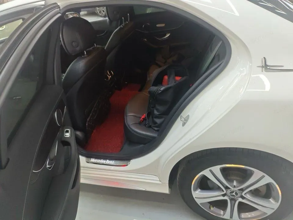 2020 Mercedes-Benz C Class 1.5T 184HP L4 9AT,autocango,china used car exporter,china ev exporter,chinese used car exporter,chinese used ev exporter