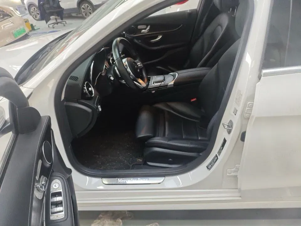 2020 Mercedes-Benz C Class 1.5T 184HP L4 9AT,autocango,china used car exporter,china ev exporter,chinese used car exporter,chinese used ev exporter