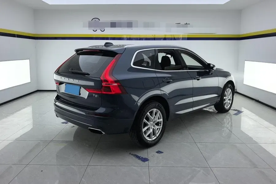 2019 Volvo XC60 2.0T 254HP L4 8AT,autocango,china used car exporter,china ev exporter,chinese used car exporter,chinese used ev exporter
