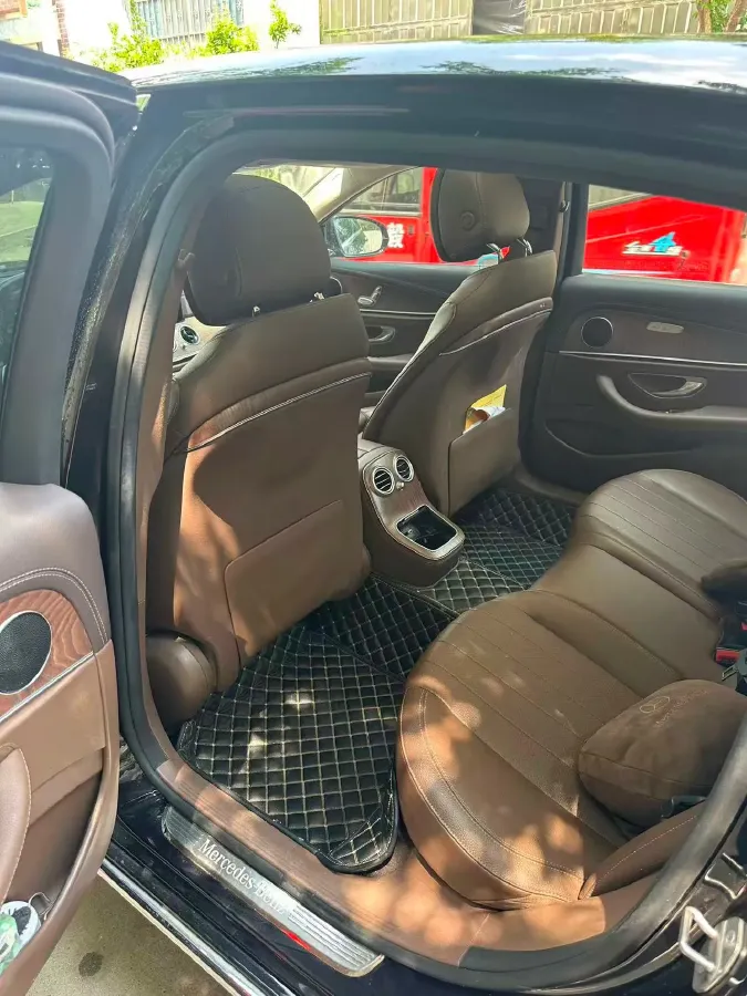 2021 Mercedes-Benz E Class 2.0T 197HP L4 9AT,autocango,china used car exporter,china ev exporter,chinese used car exporter,chinese used ev exporter