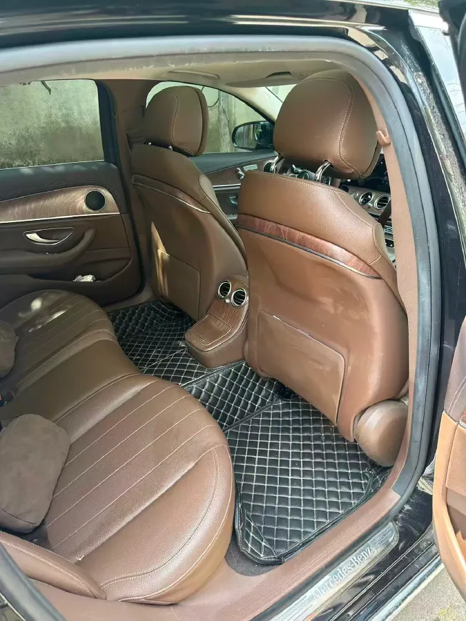 2021 Mercedes-Benz E Class 2.0T 197HP L4 9AT,autocango,china used car exporter,china ev exporter,chinese used car exporter,chinese used ev exporter