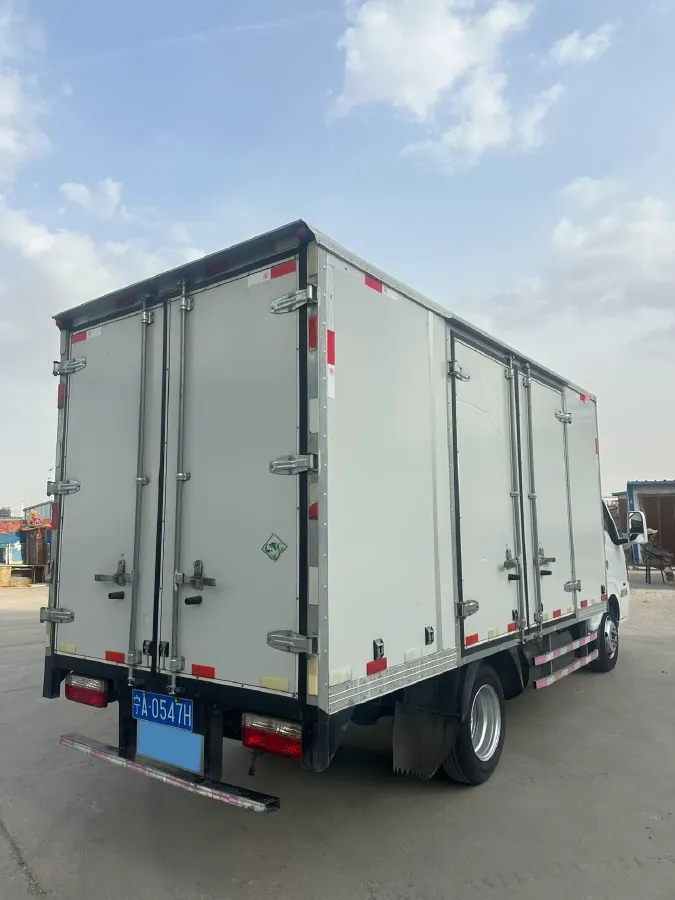 2024 DongFeng DFSK ChuangFu NiuKa 1.6L 122HP L4 5MT,autocango,china used car exporter,china ev exporter,chinese used car exporter,chinese used ev exporter