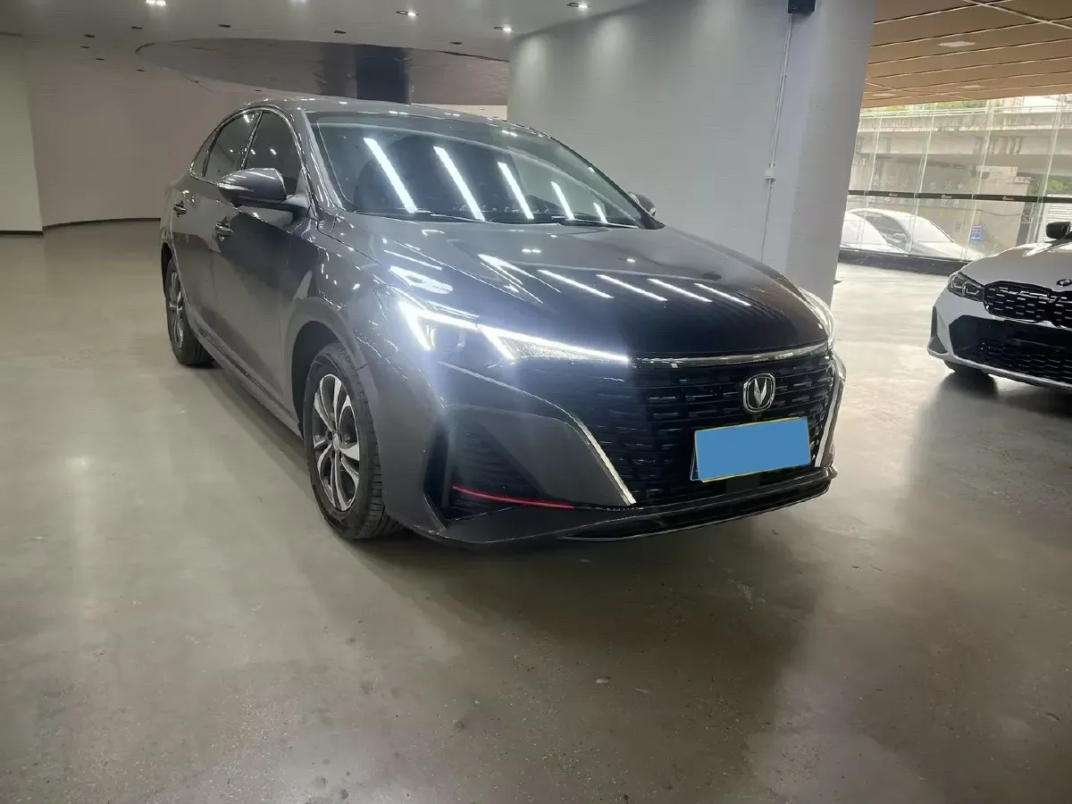 2025 ChangAn Eado 1.4T 160HP L4 7DCT,autocango,china used car exporter,china ev exporter,chinese used car exporter,chinese used ev exporter