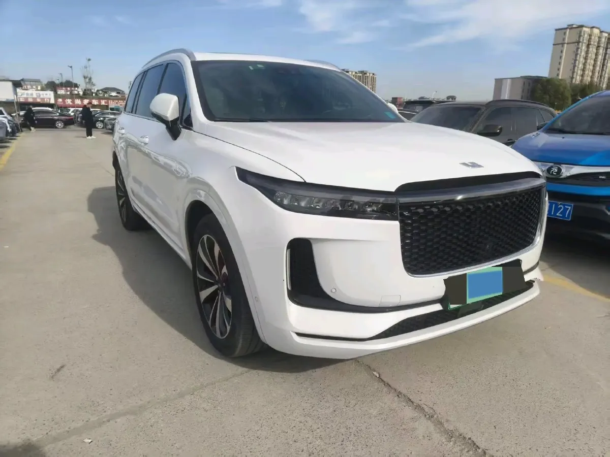 2020 Li ONE Range Extended 131HP REEV 40.5KWH,autocango,china used car exporter,china ev exporter,chinese used car exporter,chinese used ev exporter