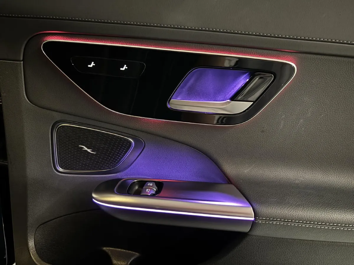 2023 Mercedes-Benz C Class 1.5T 204HP L4 9AT,autocango,china used car exporter,china ev exporter,chinese used car exporter,chinese used ev exporter