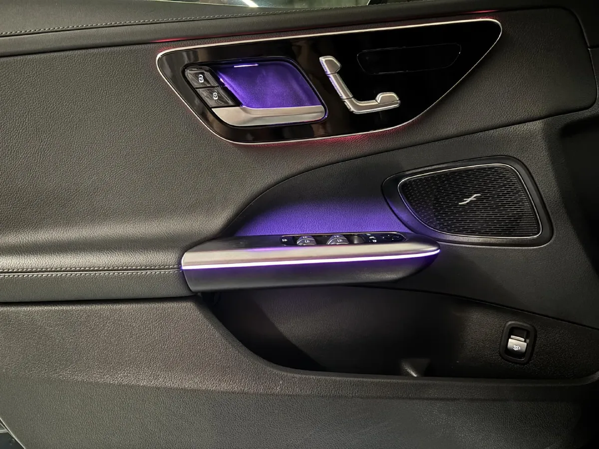 2023 Mercedes-Benz C Class 1.5T 204HP L4 9AT,autocango,china used car exporter,china ev exporter,chinese used car exporter,chinese used ev exporter