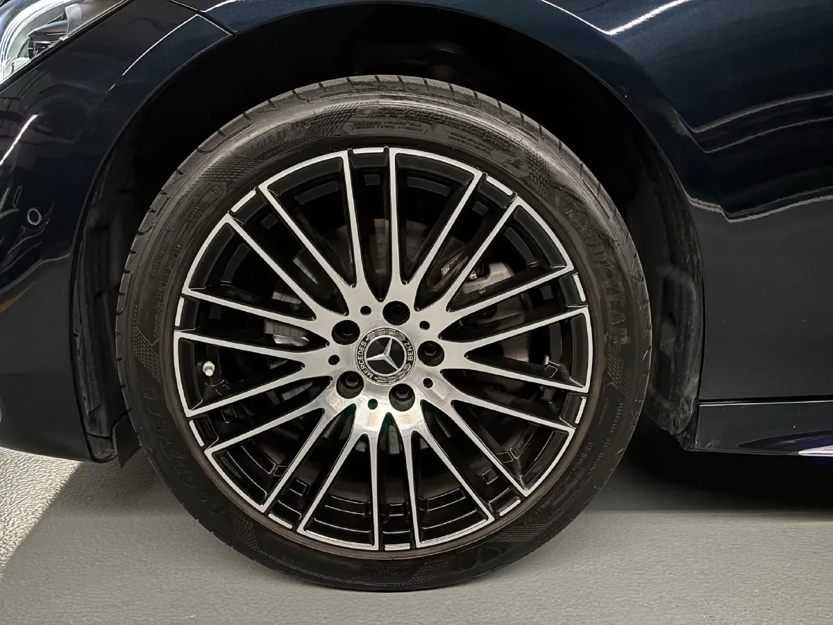 2023 Mercedes-Benz C Class 1.5T 204HP L4 9AT,autocango,china used car exporter,china ev exporter,chinese used car exporter,chinese used ev exporter