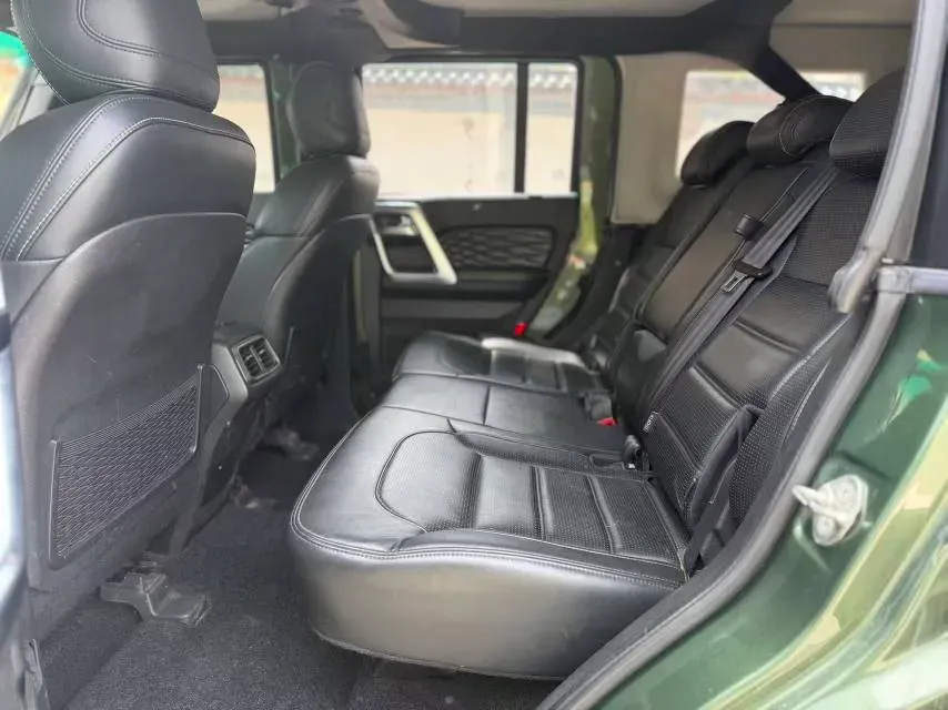 2018 Beijing BJ40 2.3T 250HP L4 6AT,autocango,china used car exporter,china ev exporter,chinese used car exporter,chinese used ev exporter