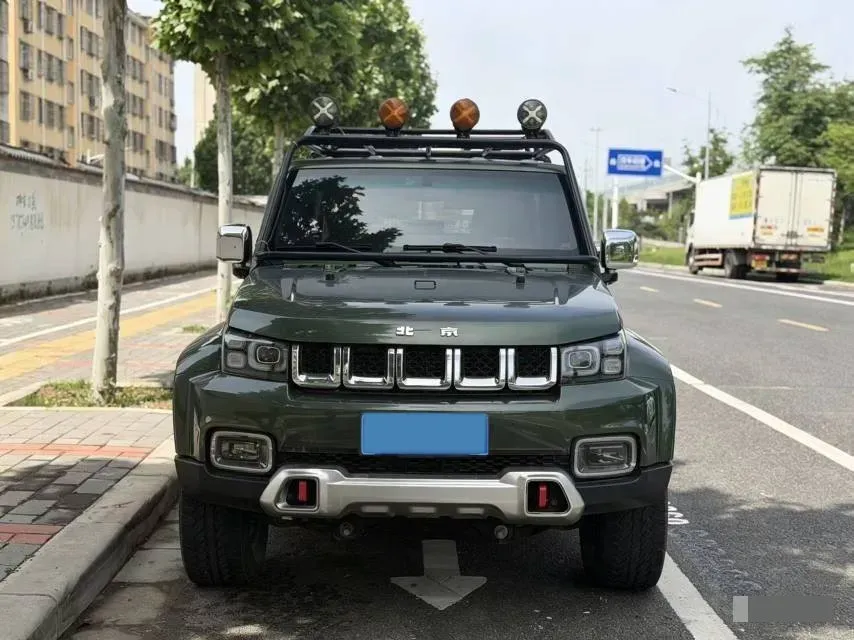 2018 Beijing BJ40 2.3T 250HP L4 6AT,autocango,china used car exporter,china ev exporter,chinese used car exporter,chinese used ev exporter
