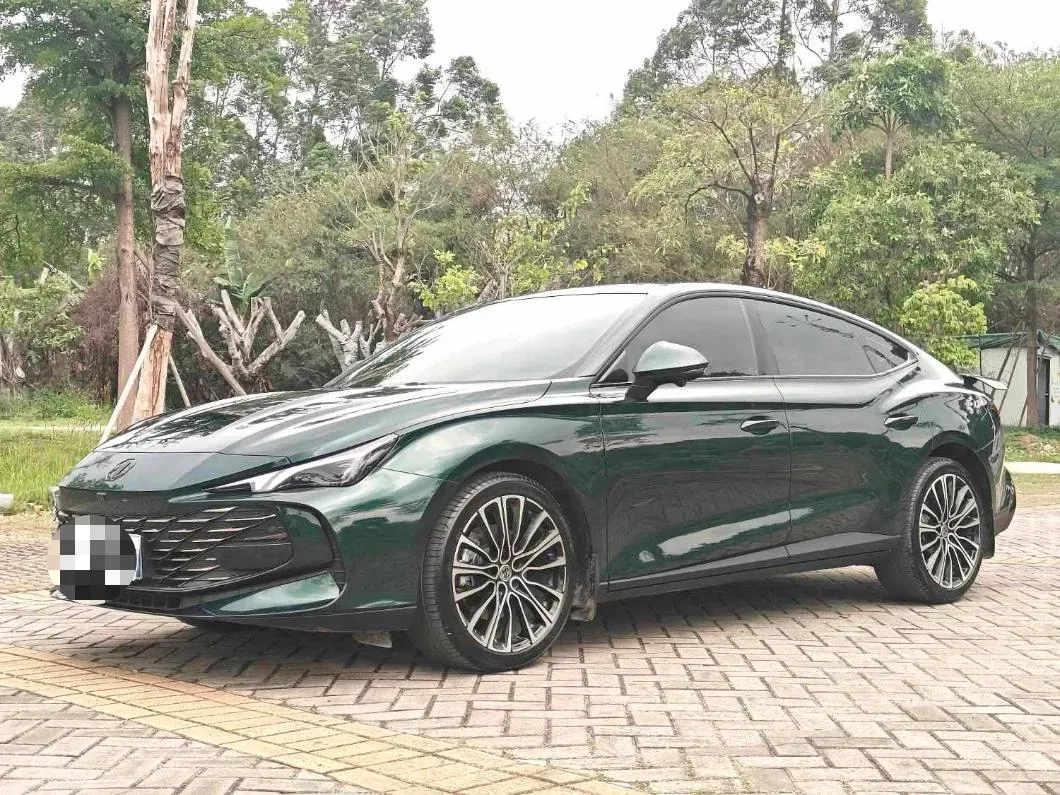 2023 MG 7 2.0T 261HP L4 9AT,autocango,china used car exporter,china ev exporter,chinese used car exporter,chinese used ev exporter