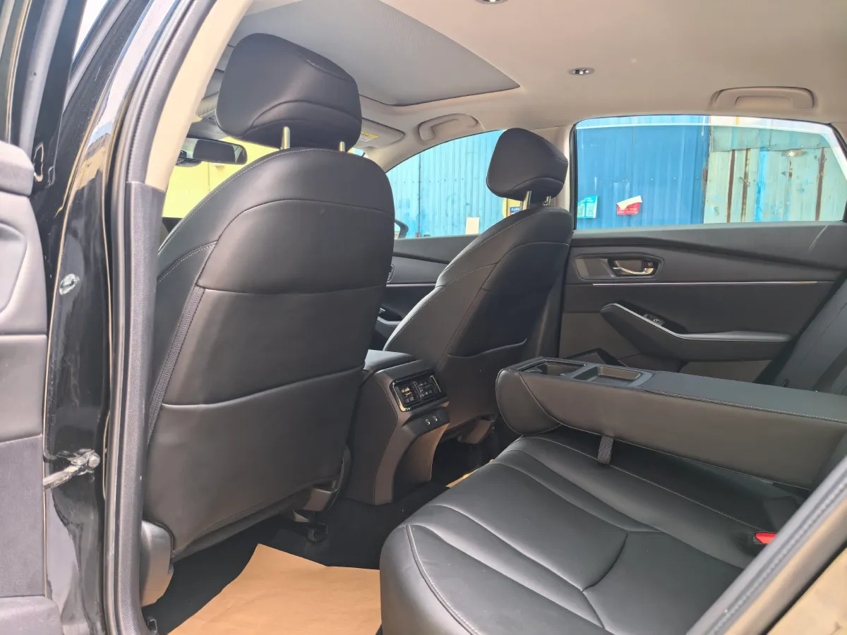 2023 Dongfeng PaLaSuo 2.0T 228HP L4 8AT,autocango,china used car exporter,china ev exporter,chinese used car exporter,chinese used ev exporter