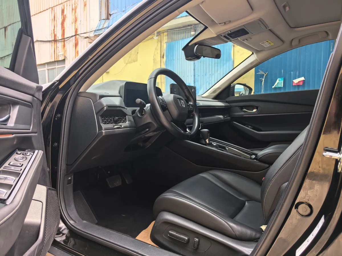 2023 Dongfeng PaLaSuo 2.0T 228HP L4 8AT,autocango,china used car exporter,china ev exporter,chinese used car exporter,chinese used ev exporter