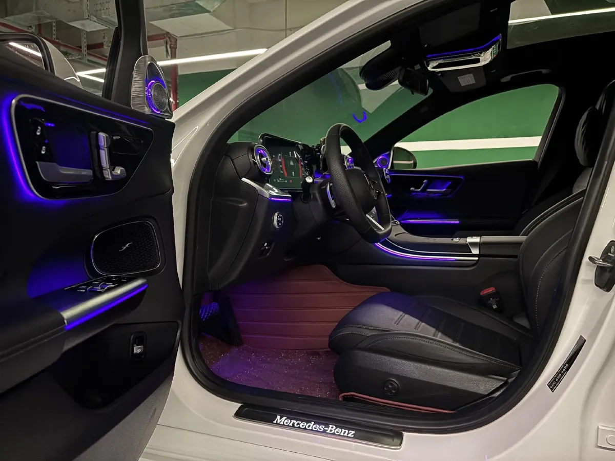 2025 Mercedes-Benz C Class 1.5T 204HP L4 9AT,autocango,china used car exporter,china ev exporter,chinese used car exporter,chinese used ev exporter