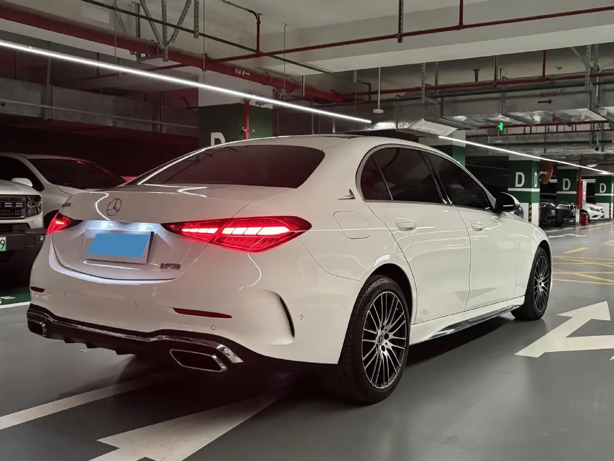2025 Mercedes-Benz C Class 1.5T 204HP L4 9AT,autocango,china used car exporter,china ev exporter,chinese used car exporter,chinese used ev exporter