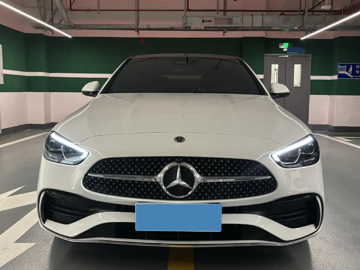 2025 Mercedes-Benz C Class 1.5T 204HP L4 9AT,autocango,china used car exporter,china ev exporter,chinese used car exporter,chinese used ev exporter