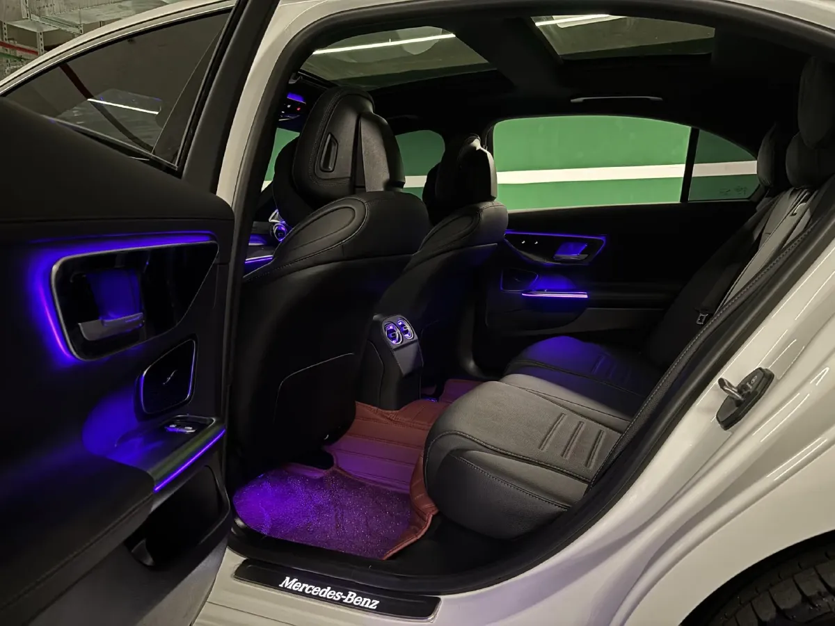 2025 Mercedes-Benz C Class 1.5T 204HP L4 9AT,autocango,china used car exporter,china ev exporter,chinese used car exporter,chinese used ev exporter