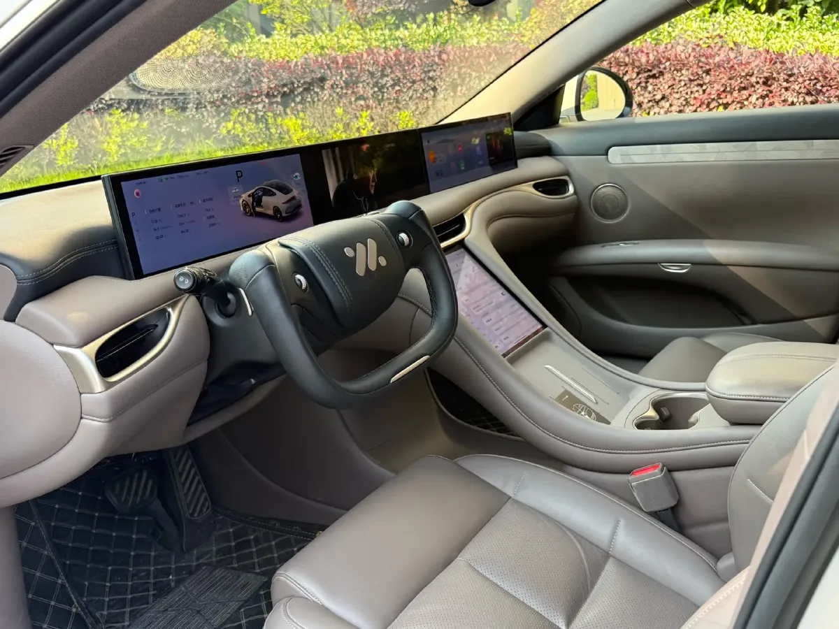 2025 IM L6 BEV,autocango,china used car exporter,china ev exporter,chinese used car exporter,chinese used ev exporter