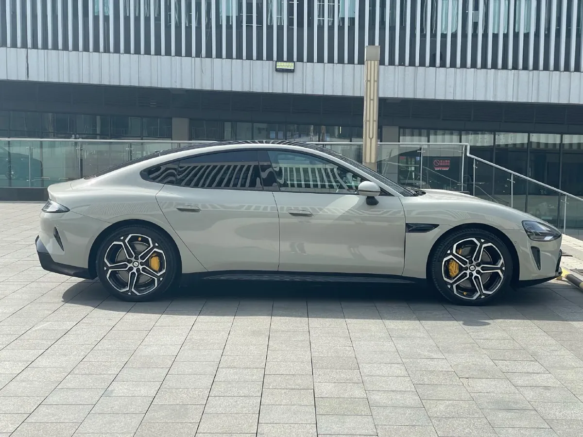 2024 MI SU7 BEV 73.6KWH,autocango,china used car exporter,china ev exporter,chinese used car exporter,chinese used ev exporter