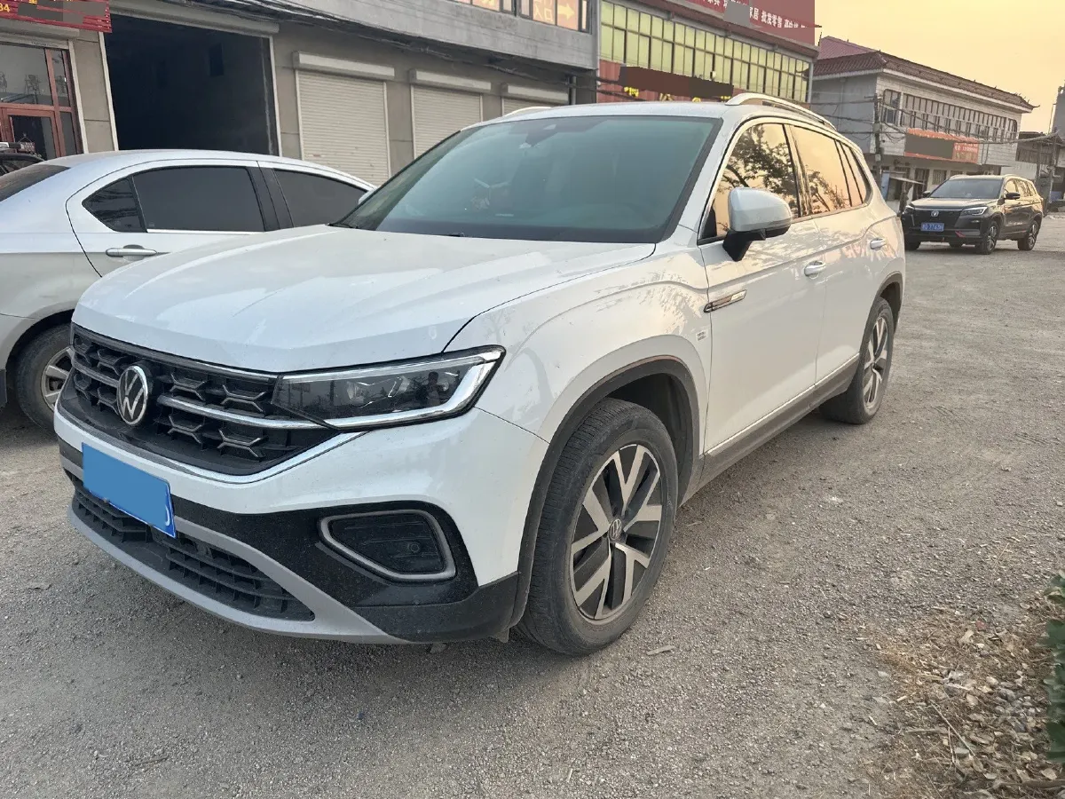 2024 Volkswagen Tayron 2.0T 186HP L4 7DCT,autocango,china used car exporter,china ev exporter,chinese used car exporter,chinese used ev exporter