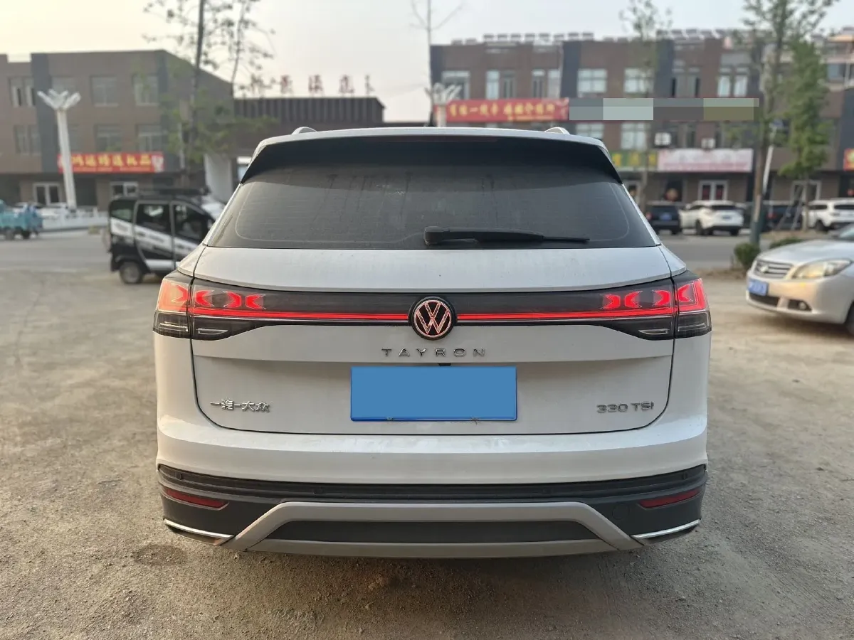 2024 Volkswagen Tayron 2.0T 186HP L4 7DCT,autocango,china used car exporter,china ev exporter,chinese used car exporter,chinese used ev exporter