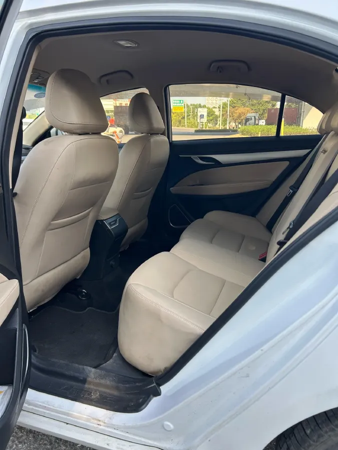 2018 Geely Emgrand 1.5L 109HP L4 5MT,autocango,china used car exporter,china ev exporter,chinese used car exporter,chinese used ev exporter