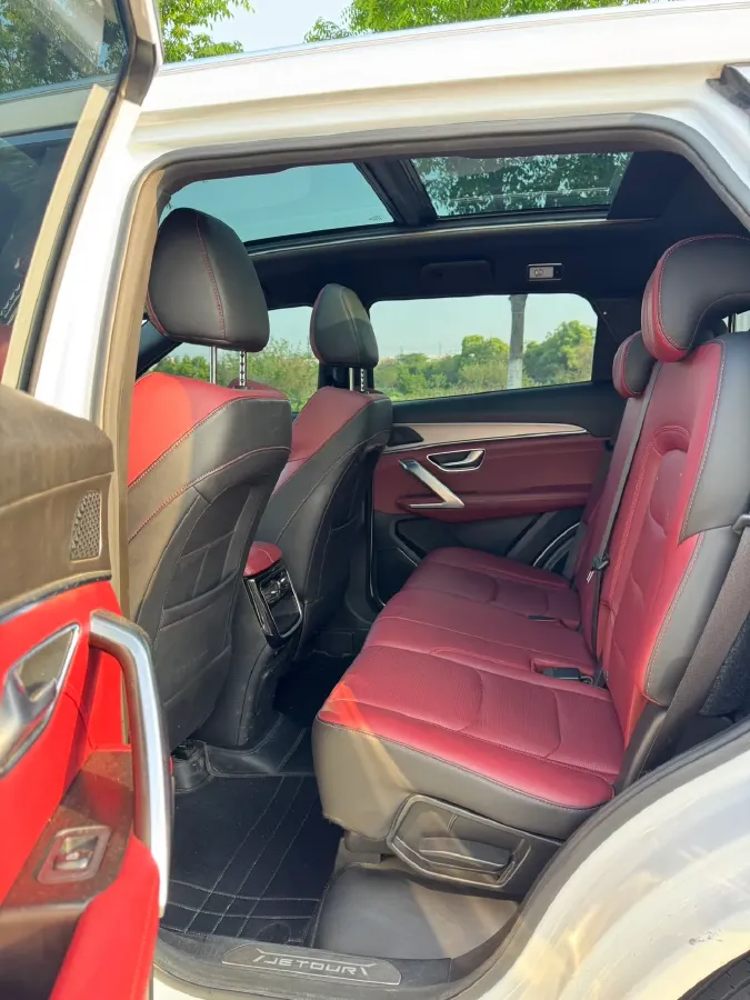 2023 Jetour X70 Plus 1.5T 156HP L4 6DCT,autocango,china used car exporter,china ev exporter,chinese used car exporter,chinese used ev exporter