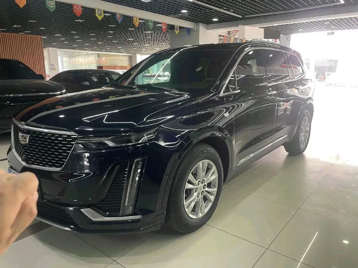 2021 Cadillac XT6 2.0T 237HP L4 9AT,autocango,china used car exporter,china ev exporter,chinese used car exporter,chinese used ev exporter