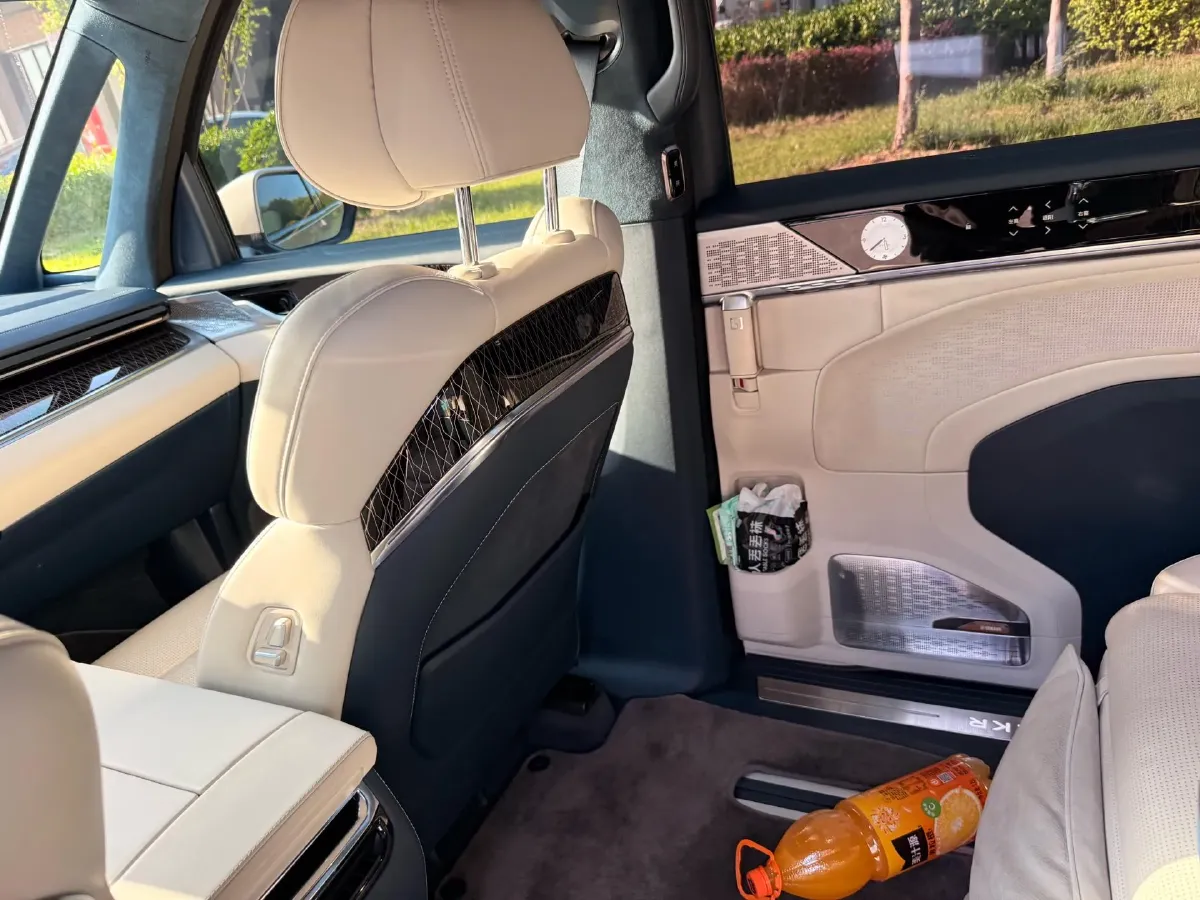 2022 Zeekr 009 BEV 140KWH,autocango,china used car exporter,china ev exporter,chinese used car exporter,chinese used ev exporter