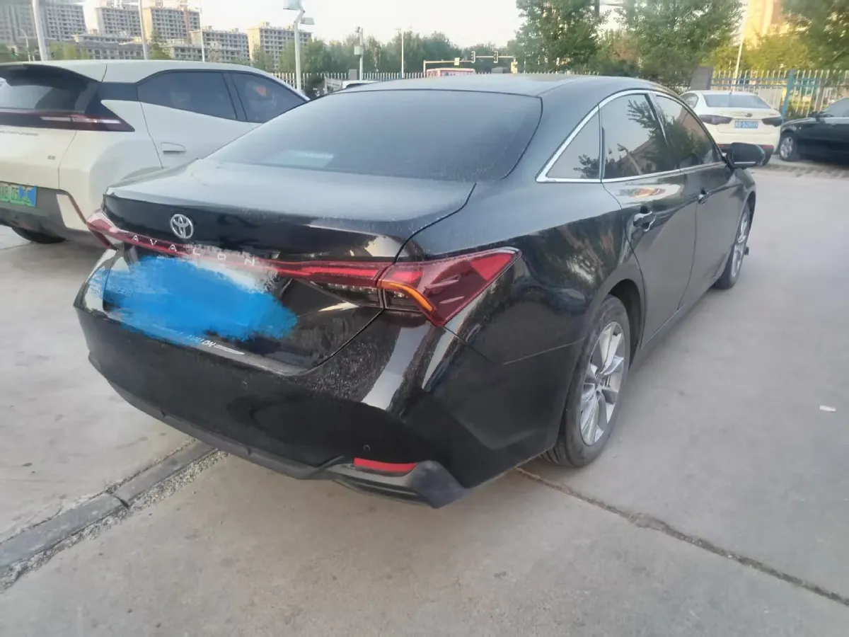 2024 Toyota Avalon 2.0L 173HP L4 CVT,autocango,china used car exporter,china ev exporter,chinese used car exporter,chinese used ev exporter
