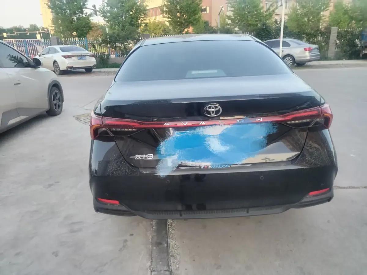 2024 Toyota Avalon 2.0L 173HP L4 CVT,autocango,china used car exporter,china ev exporter,chinese used car exporter,chinese used ev exporter