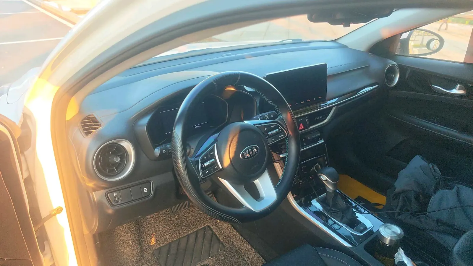 2019 Kia K3 1.5L 115HP L4 CVT,autocango,china used car exporter,china ev exporter,chinese used car exporter,chinese used ev exporter