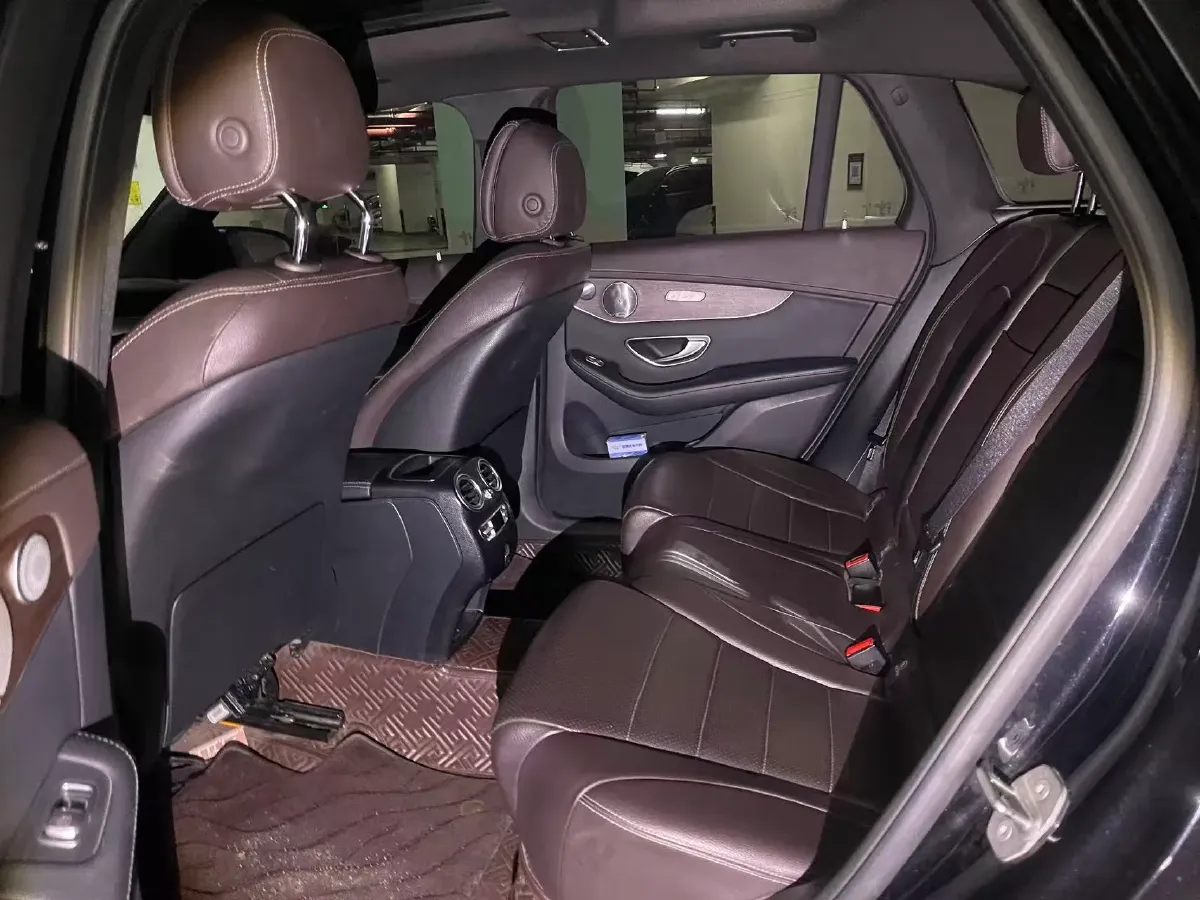 2021 Mercedes-Benz GLC Class 2.0T 258HP L4 9AT,autocango,china used car exporter,china ev exporter,chinese used car exporter,chinese used ev exporter