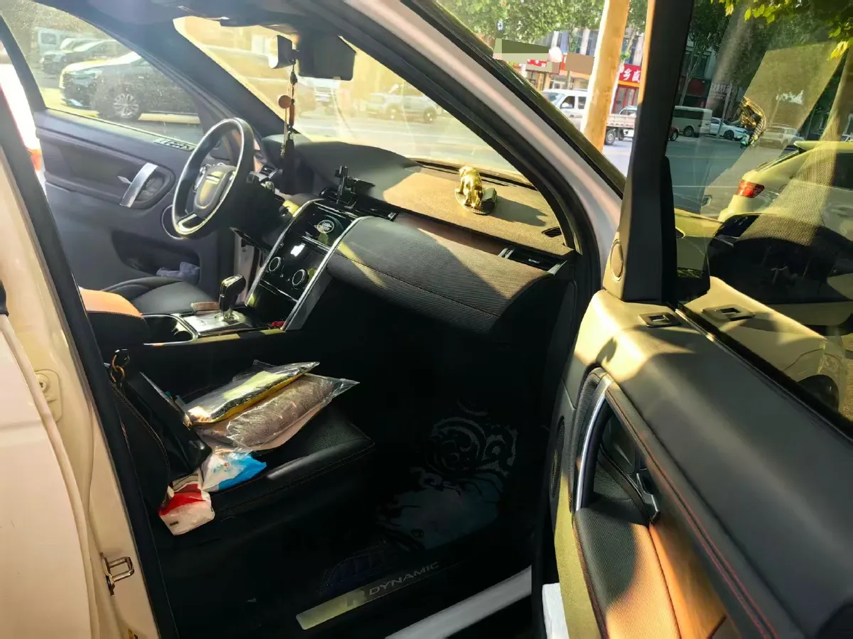 2021 Land Rover Discovery Sport 2.0T 249HP L4 9AT,autocango,china used car exporter,china ev exporter,chinese used car exporter,chinese used ev exporter